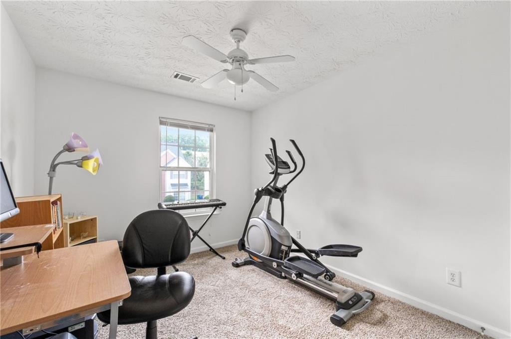 2826 SNAPFINGER Manor