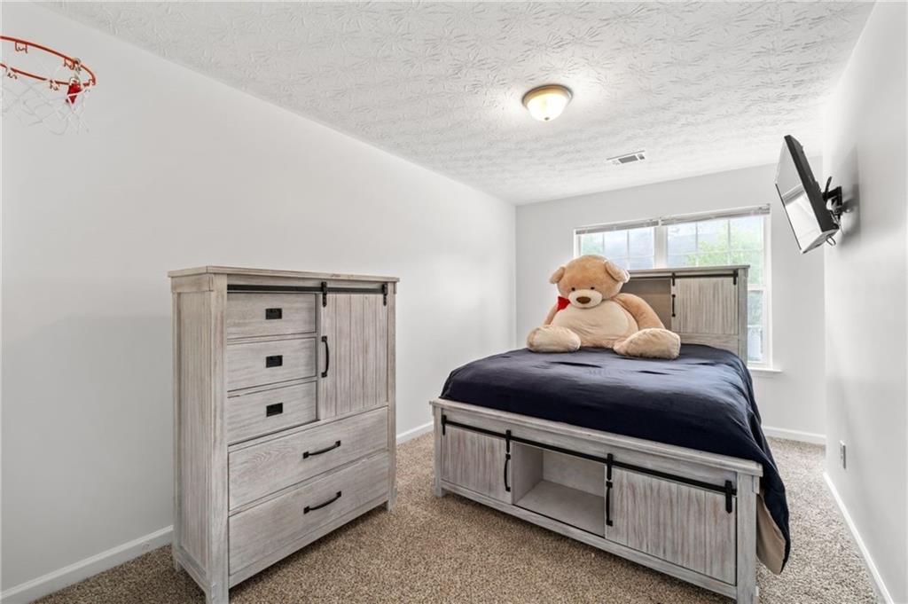 2826 SNAPFINGER Manor