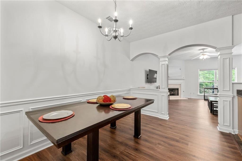 2826 SNAPFINGER Manor