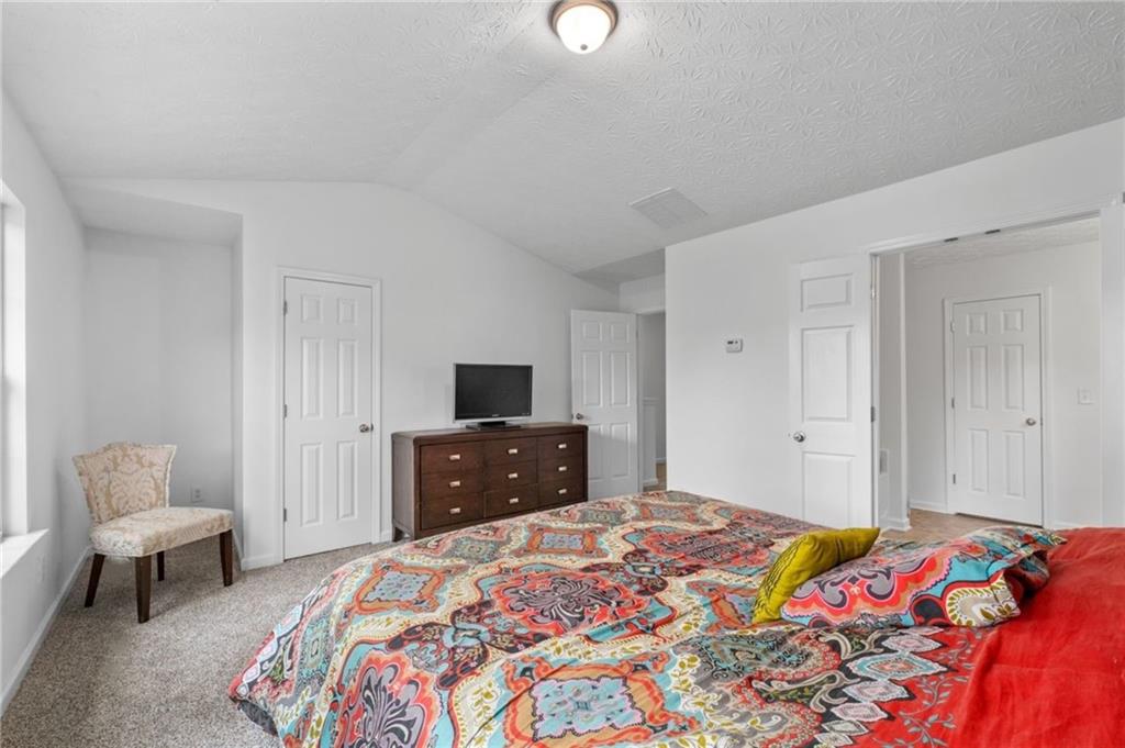 2826 SNAPFINGER Manor