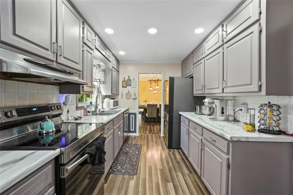 1415 SUMMIT CHASE Drive SW