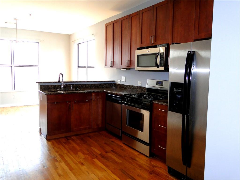 238 WALKER Street SW Unit 8