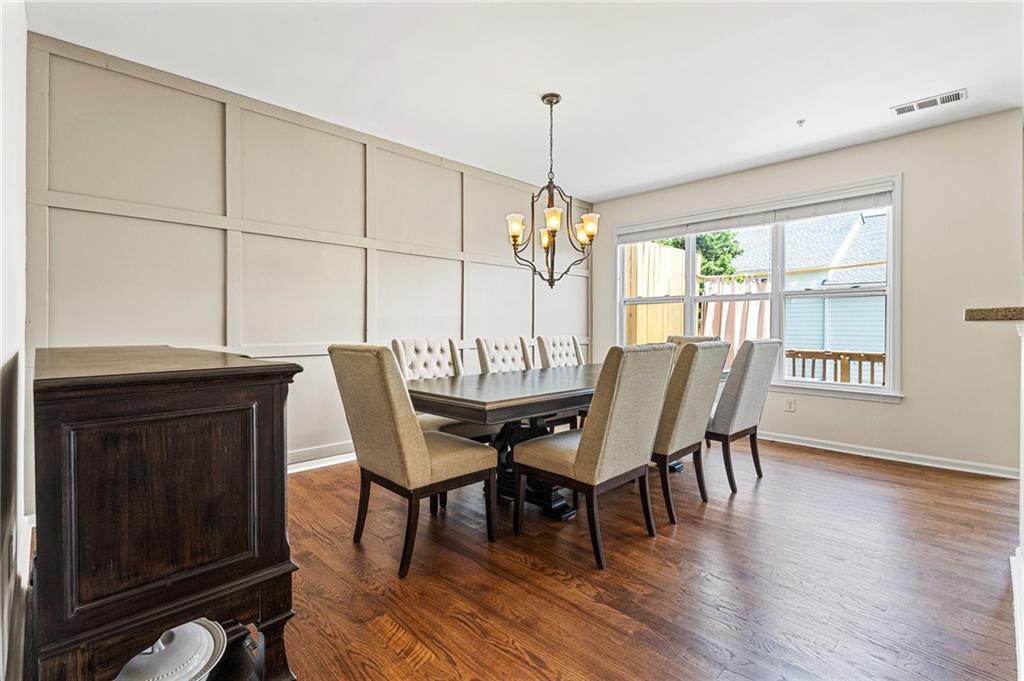 1565 OAKDALE BLUFFS Drive SE