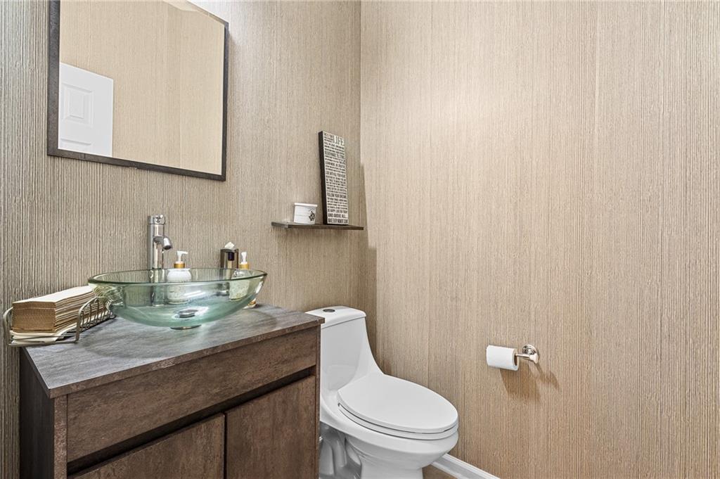 1565 OAKDALE BLUFFS Drive SE