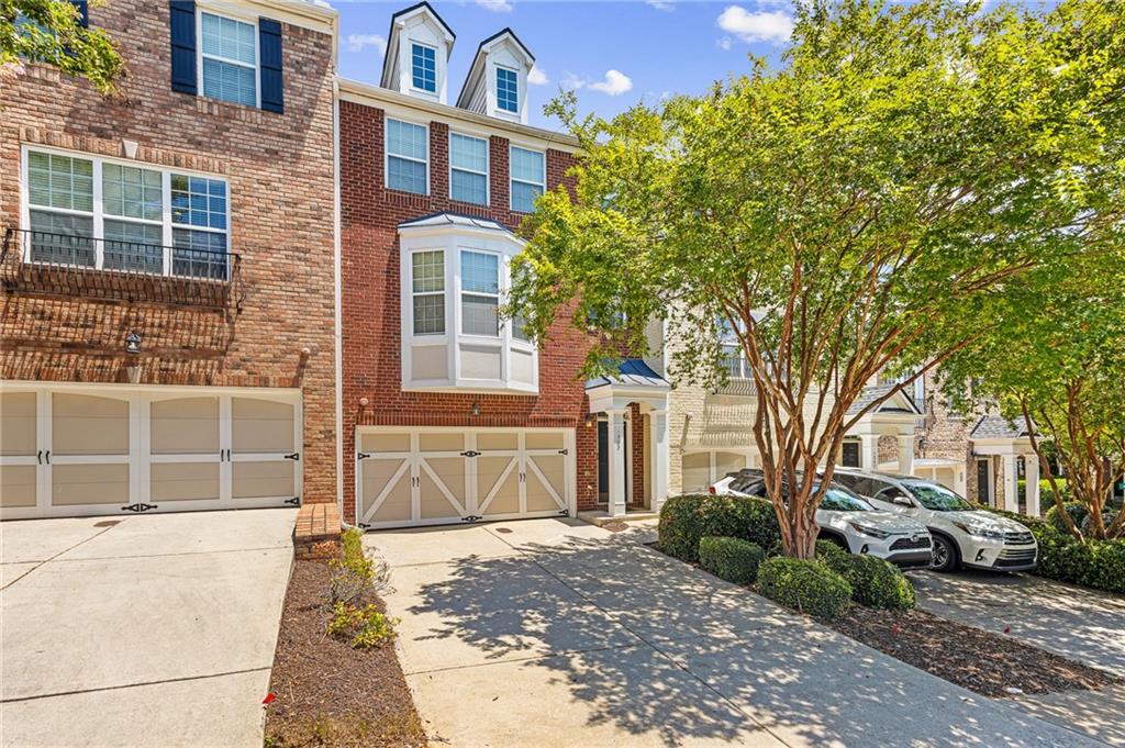 1565 OAKDALE BLUFFS Drive SE