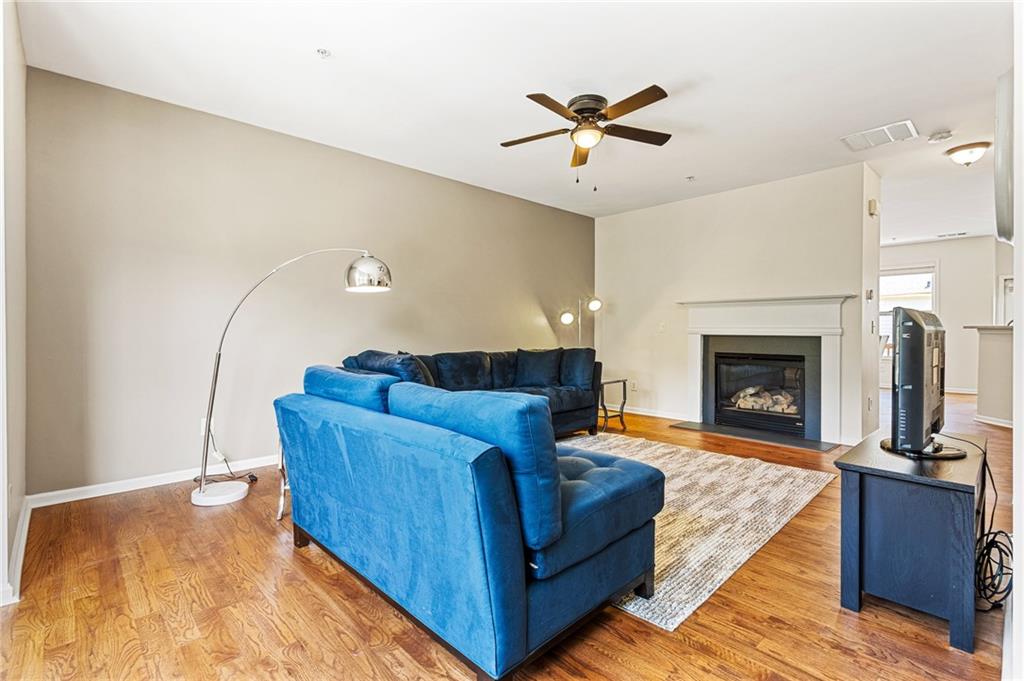 1565 OAKDALE BLUFFS Drive SE