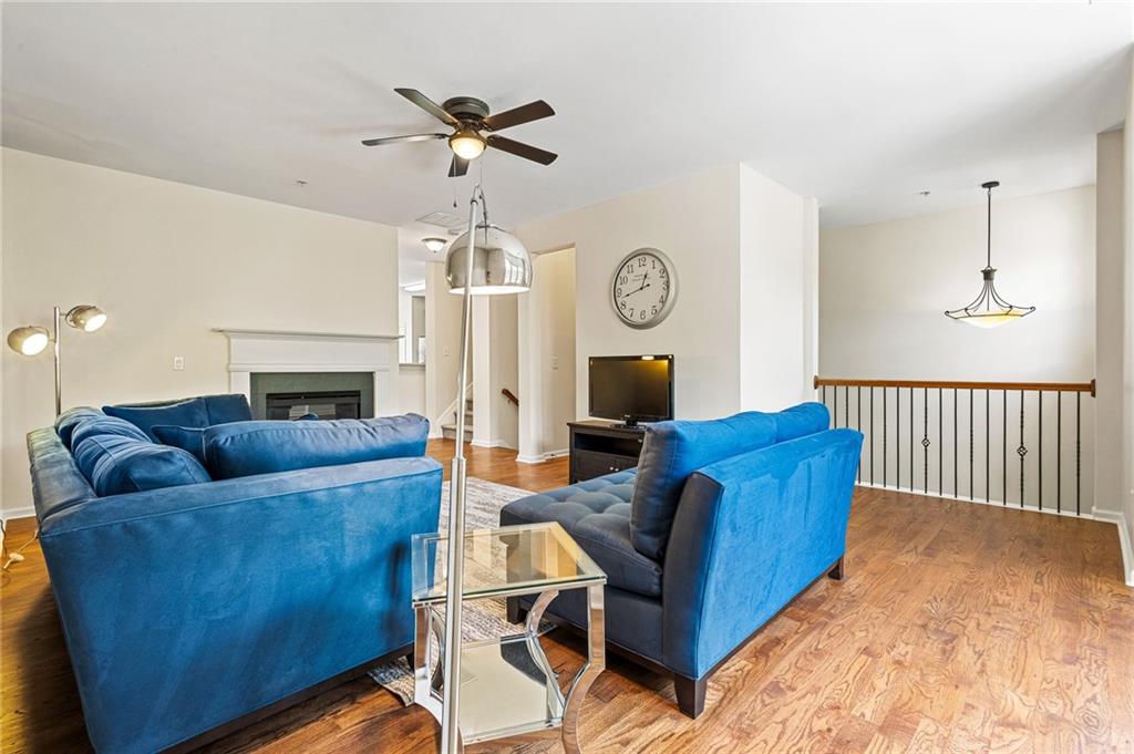 1565 OAKDALE BLUFFS Drive SE