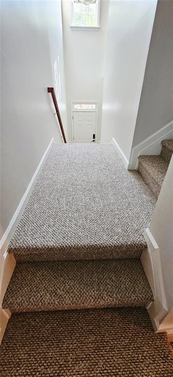 1565 OAKDALE BLUFFS Drive SE