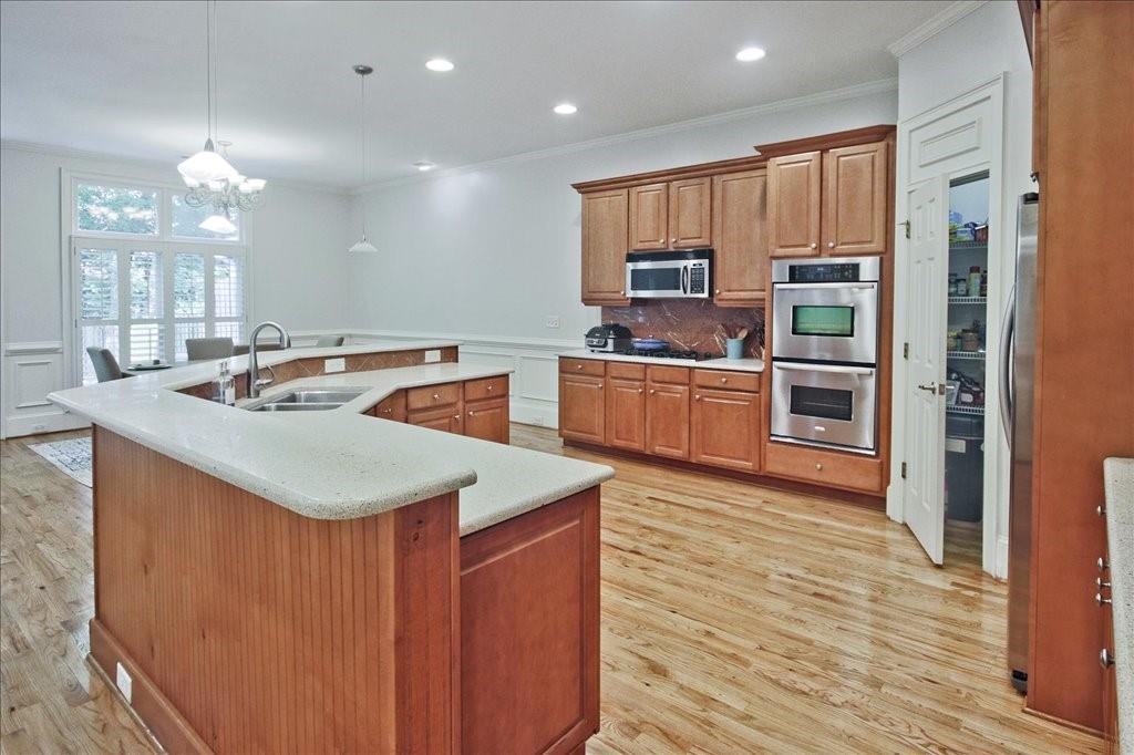 6245 SPALDING Drive Unit 12