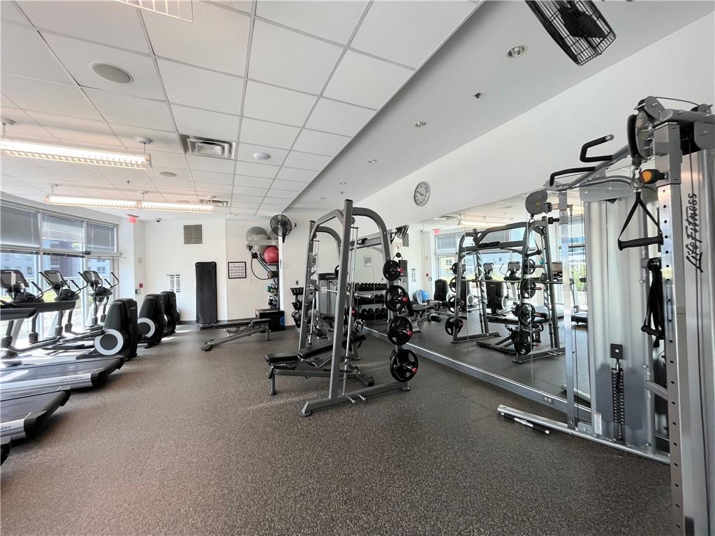 950 W Peachtree Street NW Unit 904