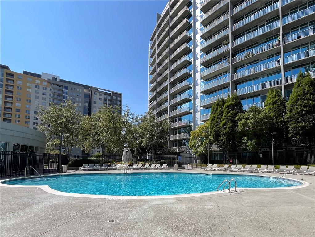 950 W Peachtree Street NW Unit 904