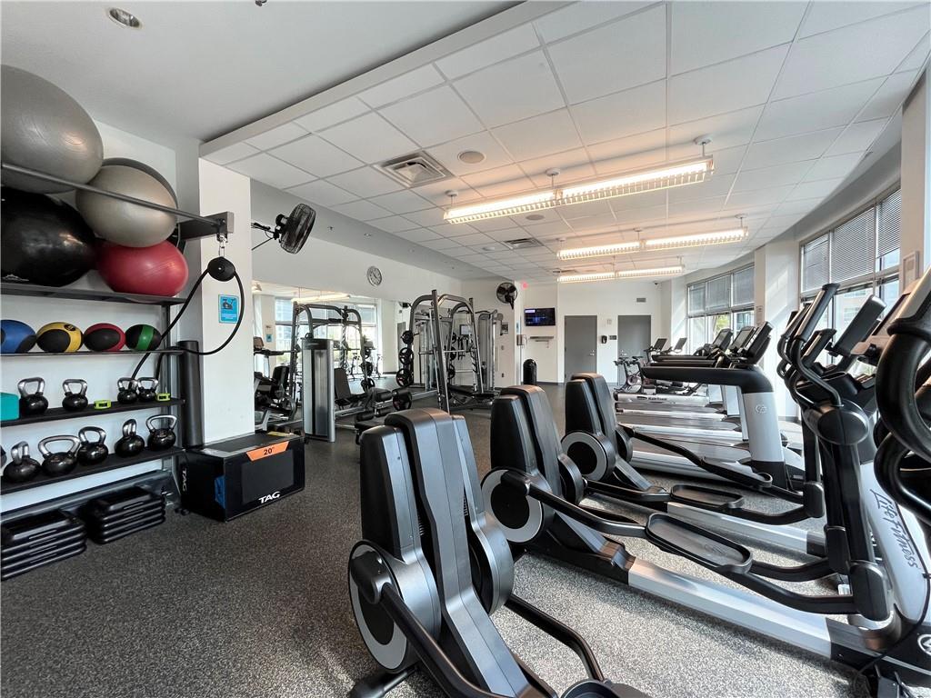 950 W Peachtree Street NW Unit 904