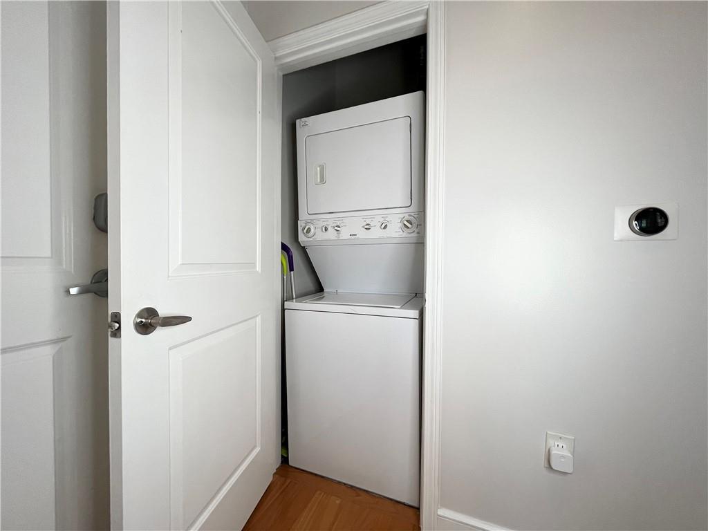 950 W Peachtree Street NW Unit 904