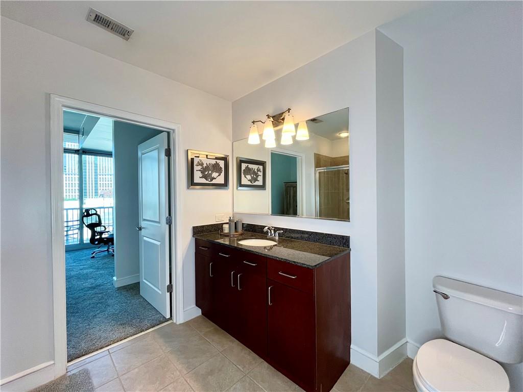 950 W Peachtree Street NW Unit 904