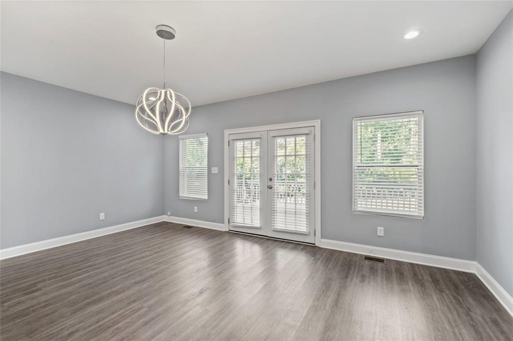 529 WESTMINSTER Lane