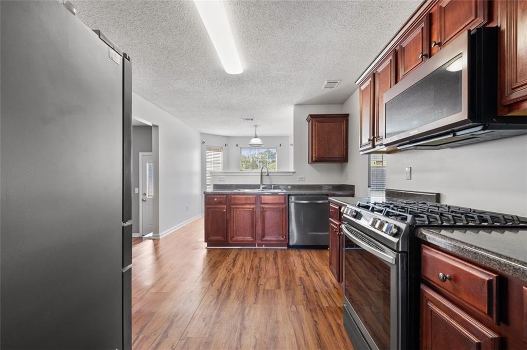 1027 WINDING WOODS Trail