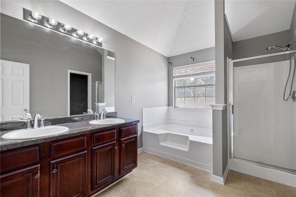 1027 WINDING WOODS Trail