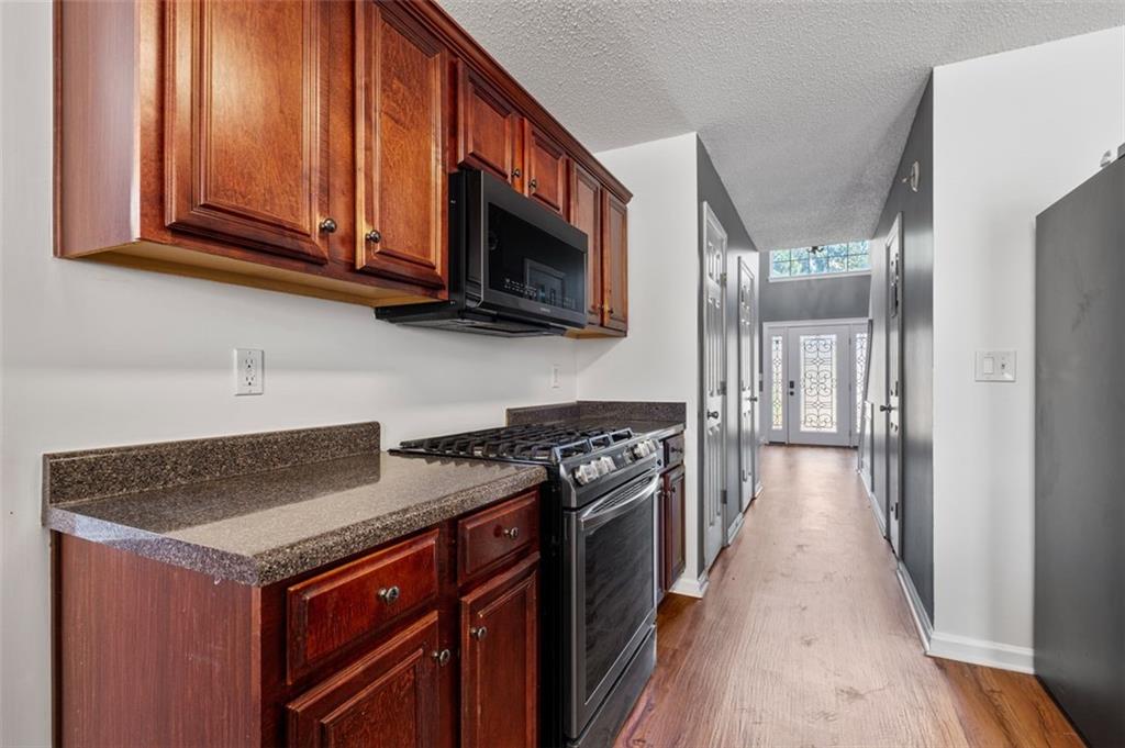 1027 WINDING WOODS Trail