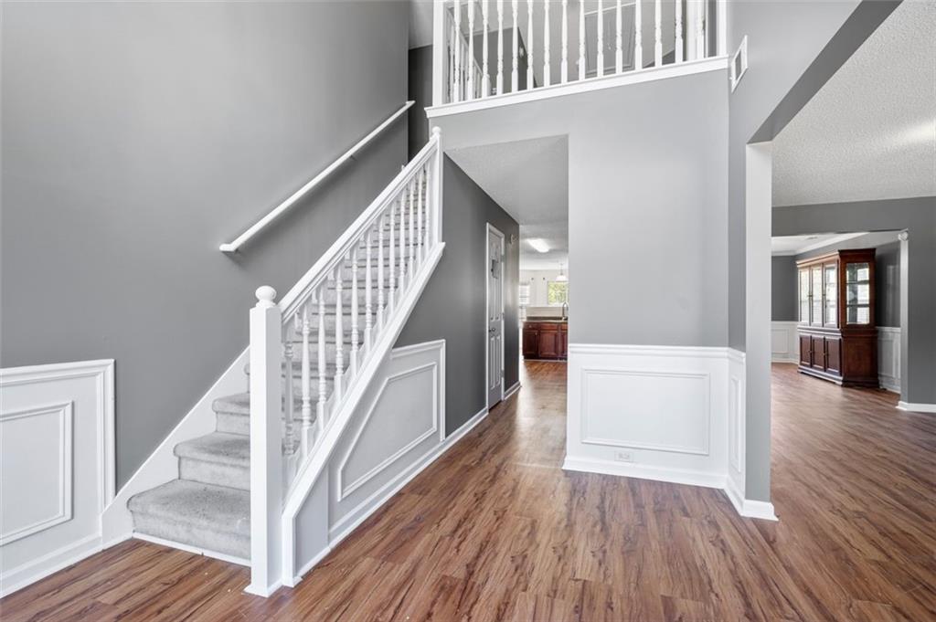 1027 WINDING WOODS Trail