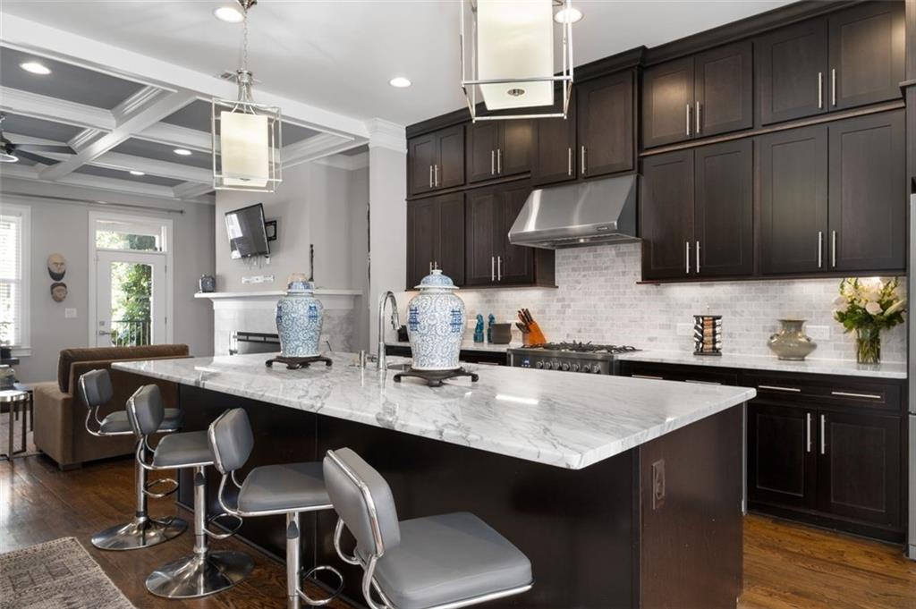 353 Brownstones Circle NE