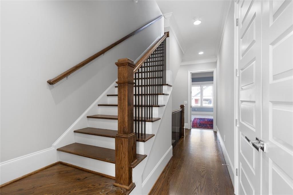 353 Brownstones Circle NE