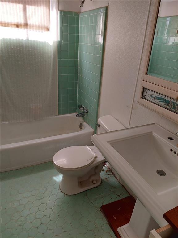 5165 Norman Boulevard