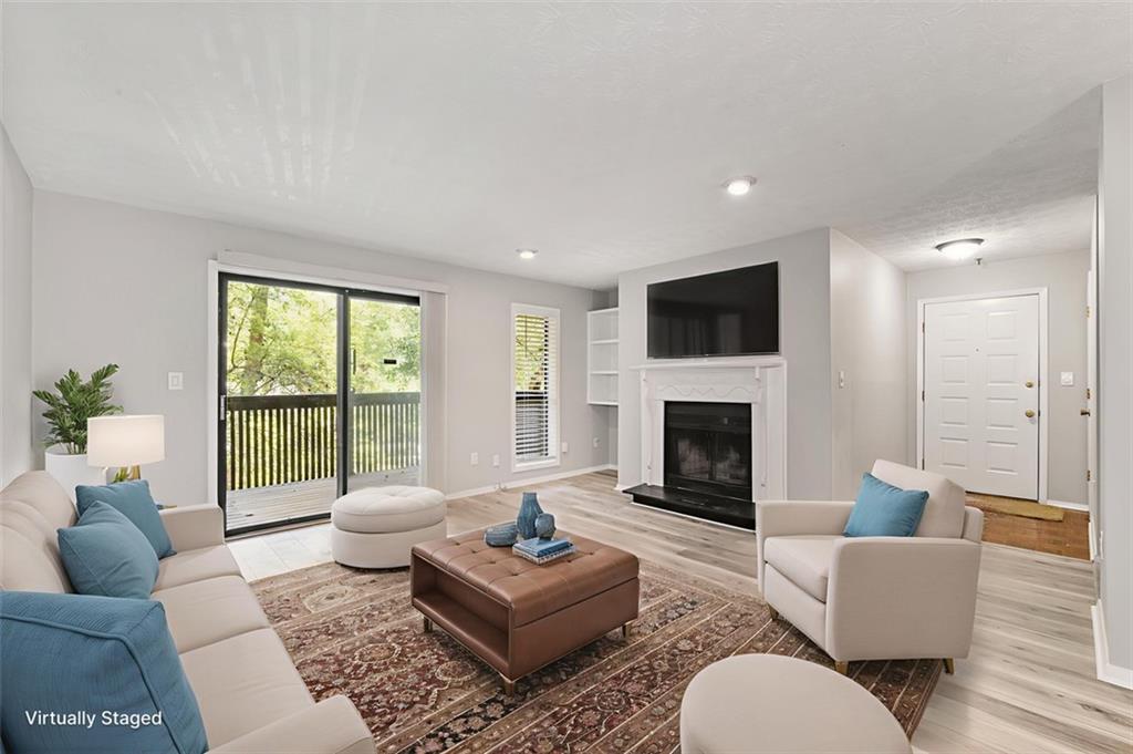 308 CUMBERLAND Court SE