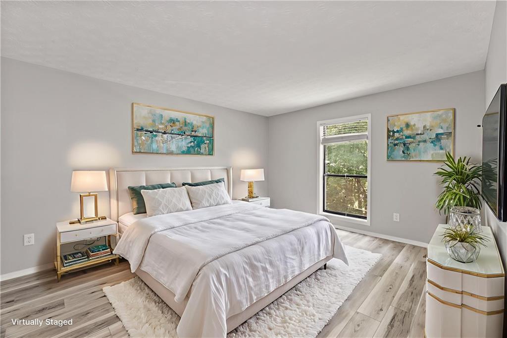 308 CUMBERLAND Court SE