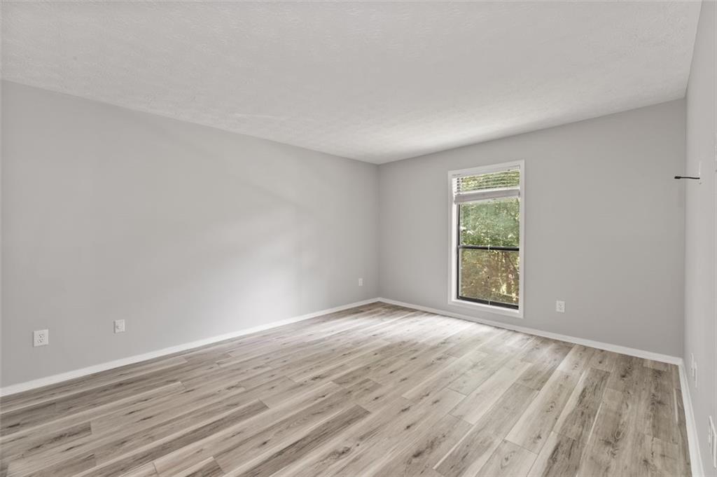 308 CUMBERLAND Court SE