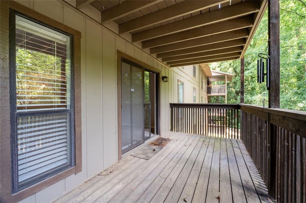 308 CUMBERLAND Court SE