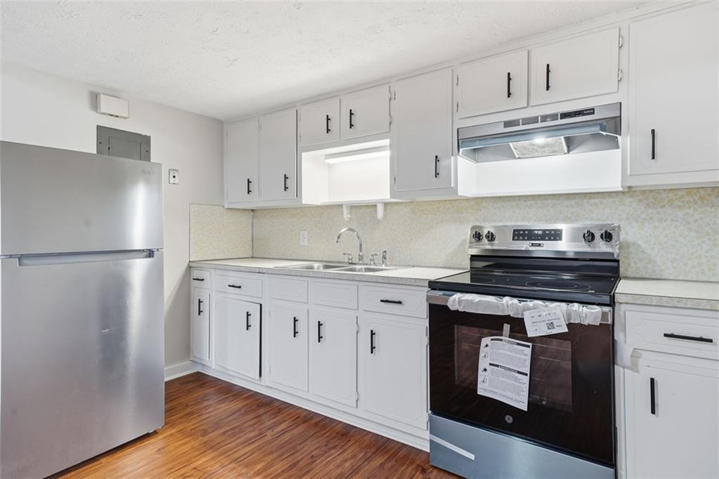 1071 OAKLAND Avenue SE Unit D