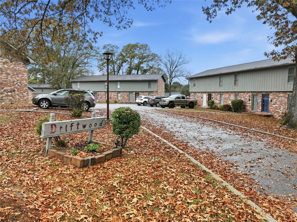 1071 OAKLAND Avenue SE Unit D