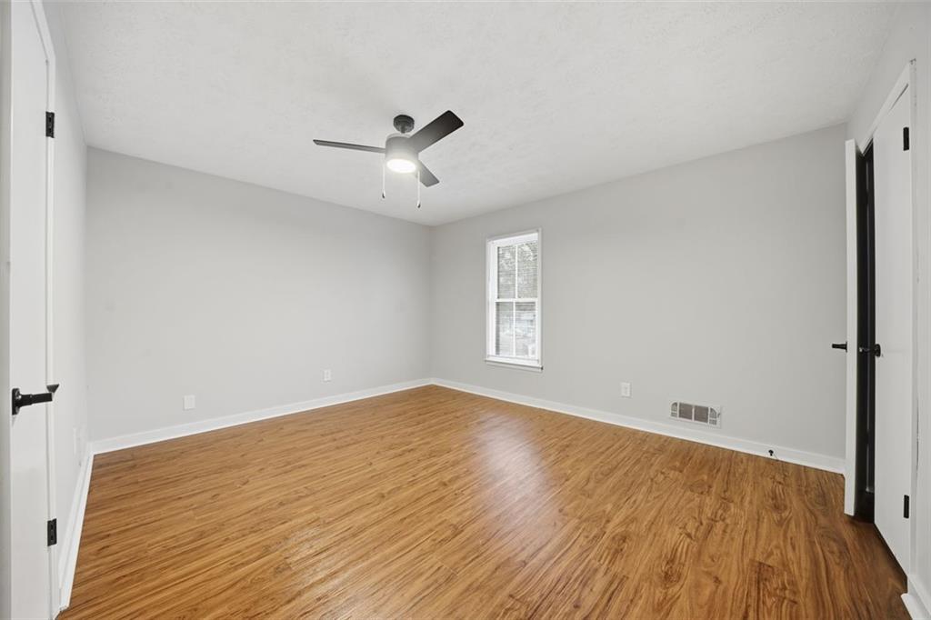 1071 OAKLAND Avenue SE Unit D
