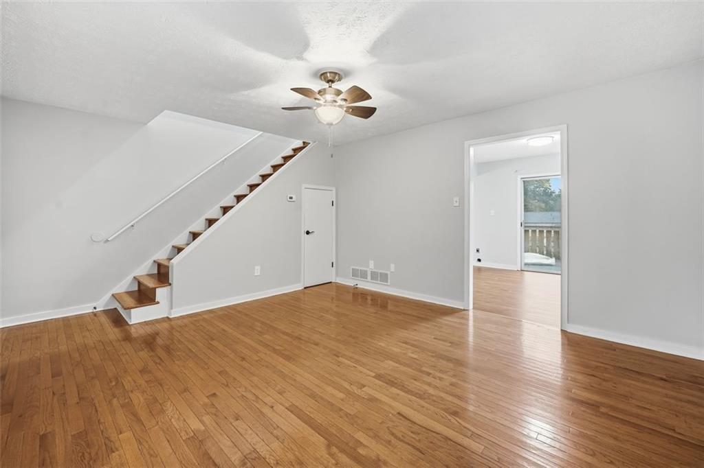 1071 OAKLAND Avenue SE Unit D