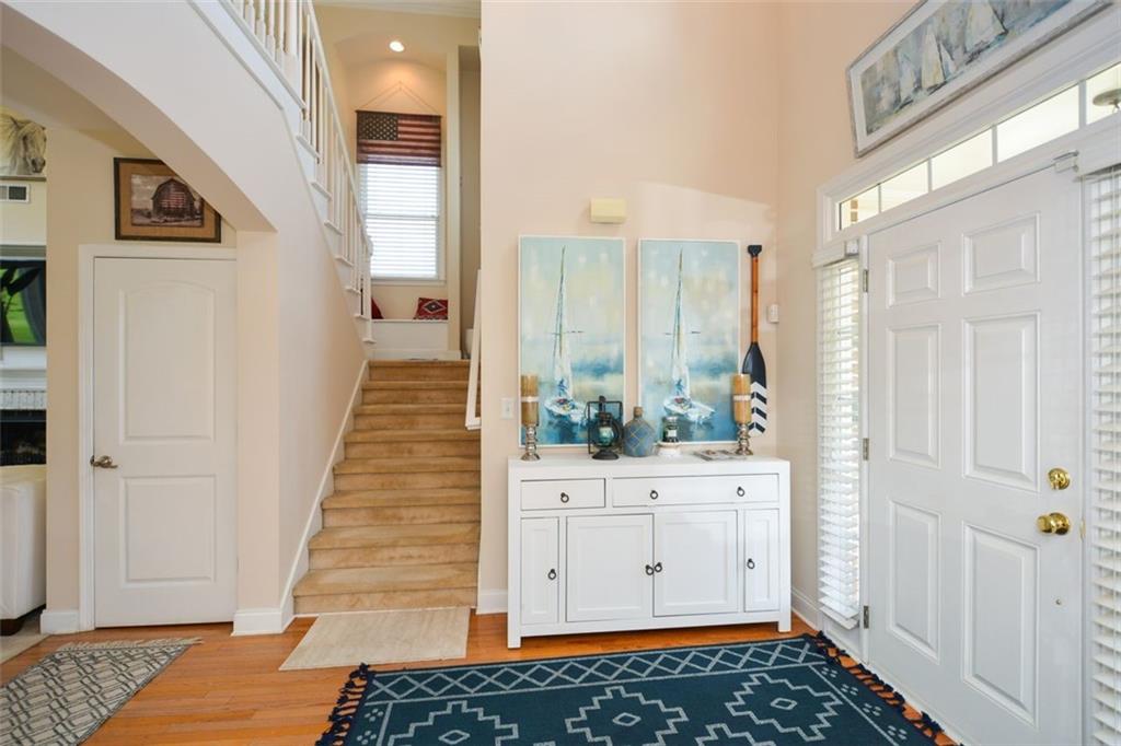 179 WATERSTONE Point