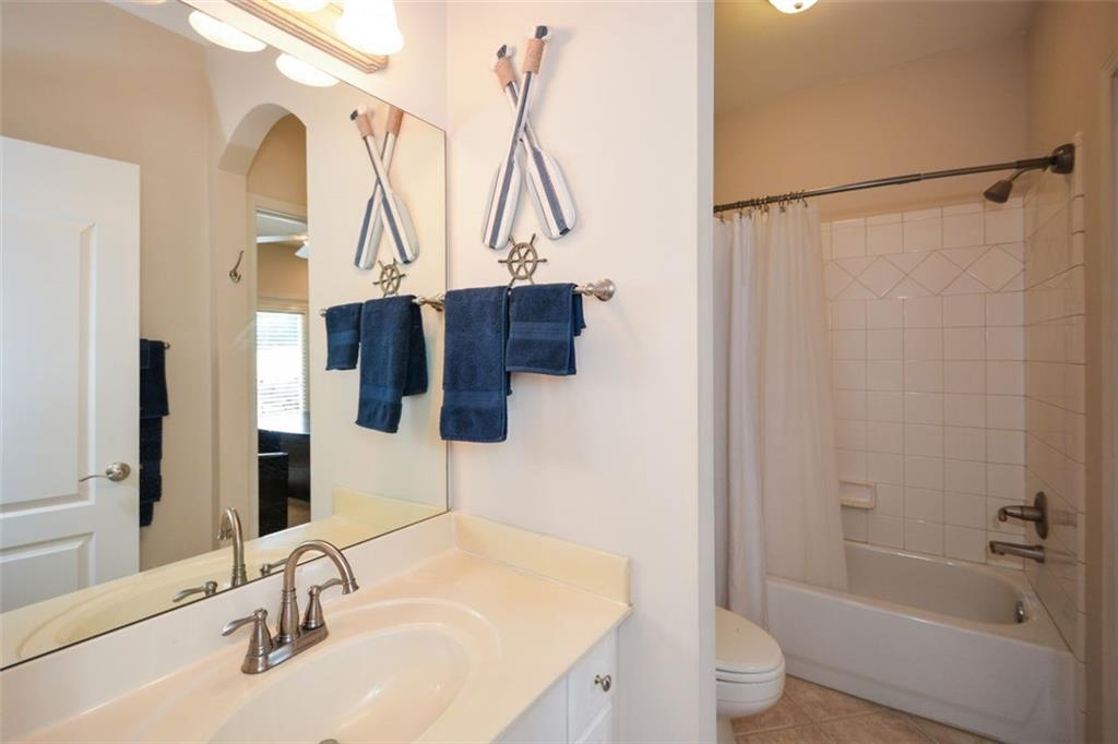 179 WATERSTONE Point