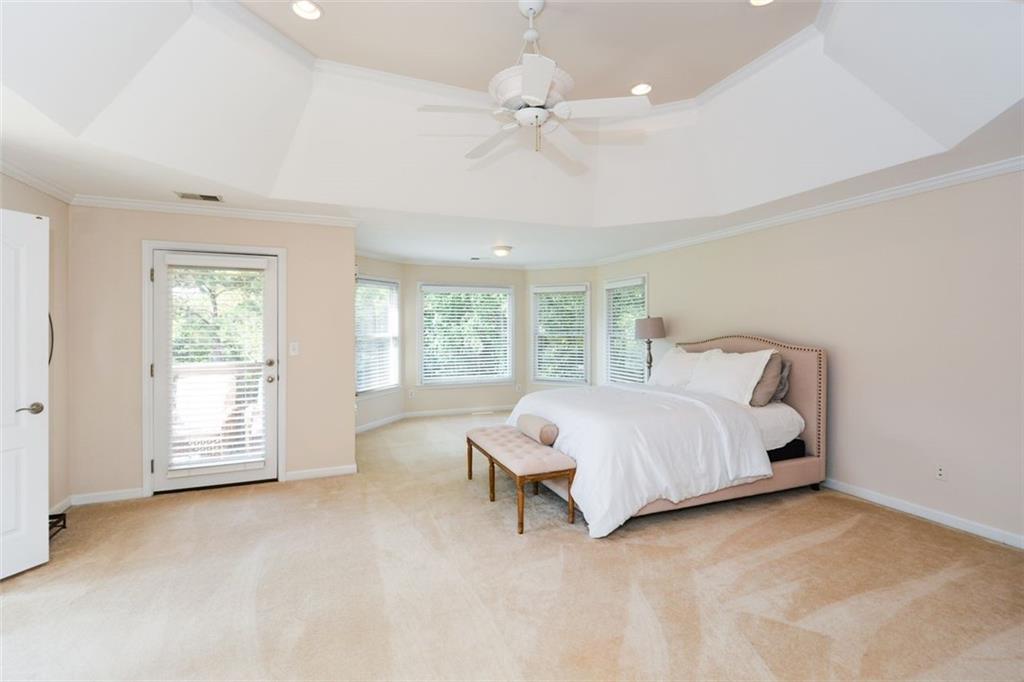 179 WATERSTONE Point