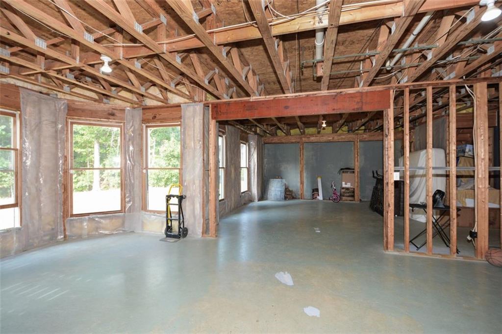 179 WATERSTONE Point