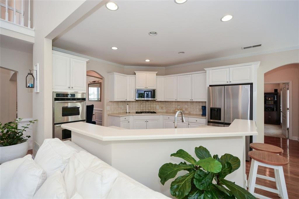 179 WATERSTONE Point