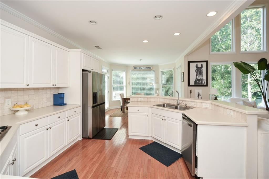 179 WATERSTONE Point