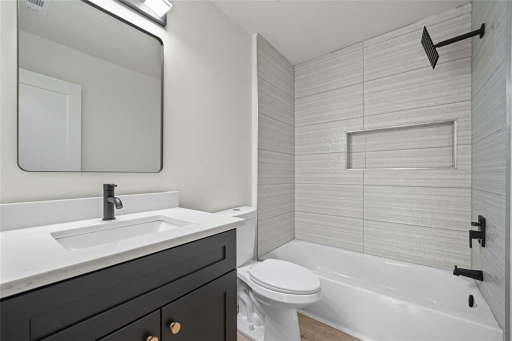 2885 Dale Creek Drive NW