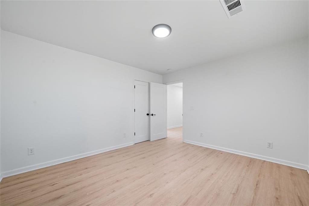 2885 Dale Creek Drive NW