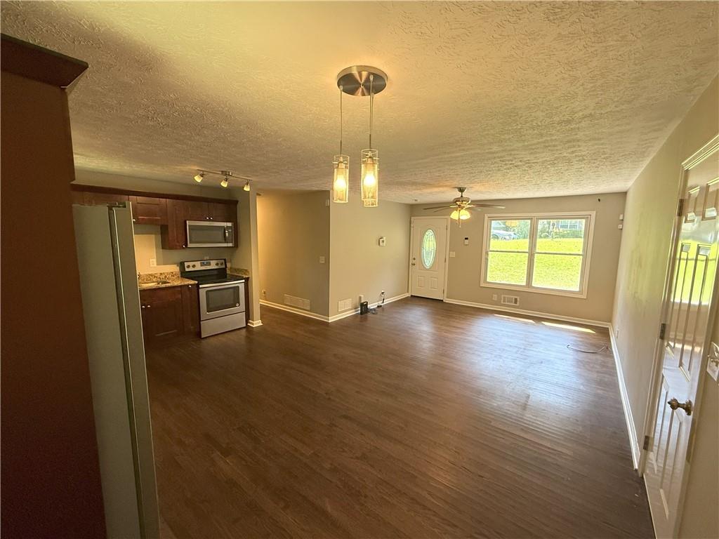 4428 COLONY EAST Drive