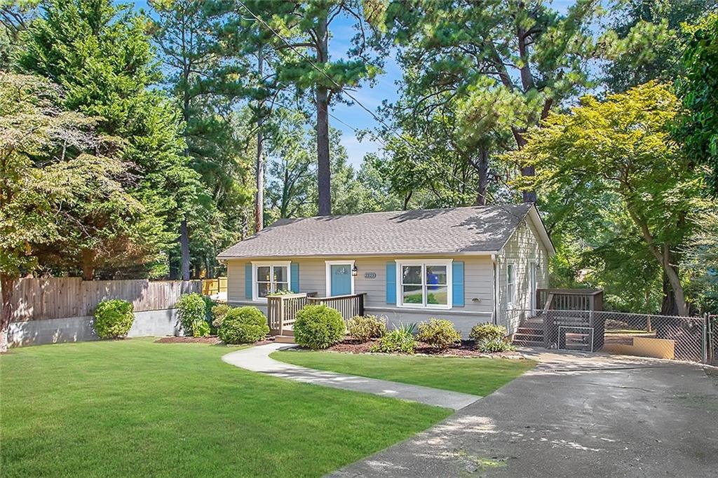 2323 BRACKETT Road SW