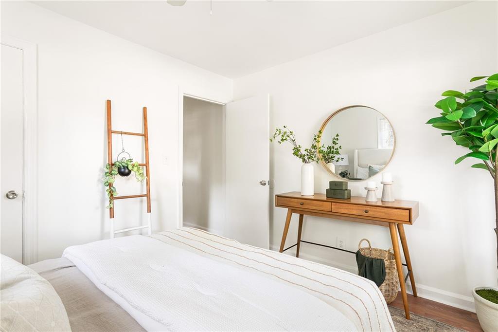 2323 BRACKETT Road SW