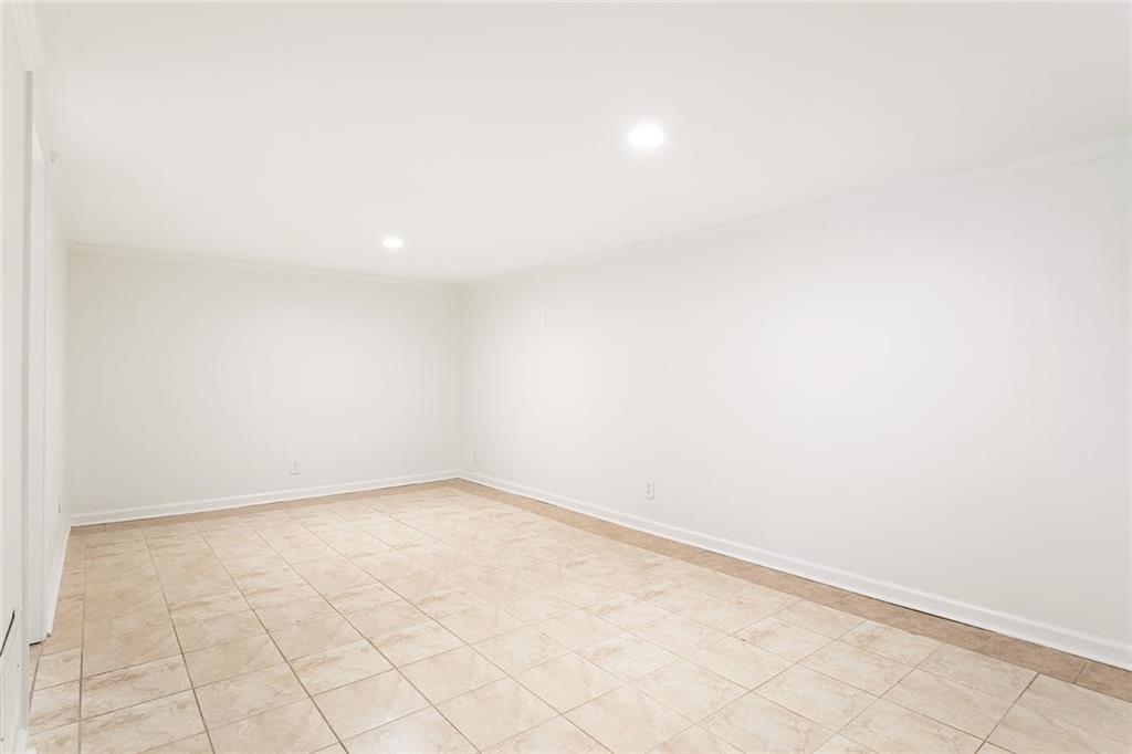 2323 BRACKETT Road SW