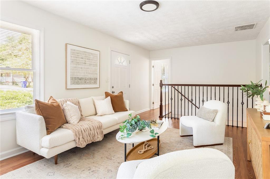 2323 BRACKETT Road SW