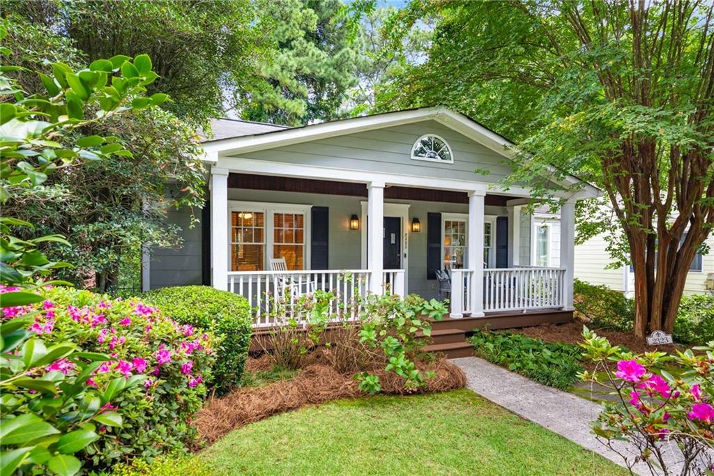 2323 SHENANDOAH Avenue NE