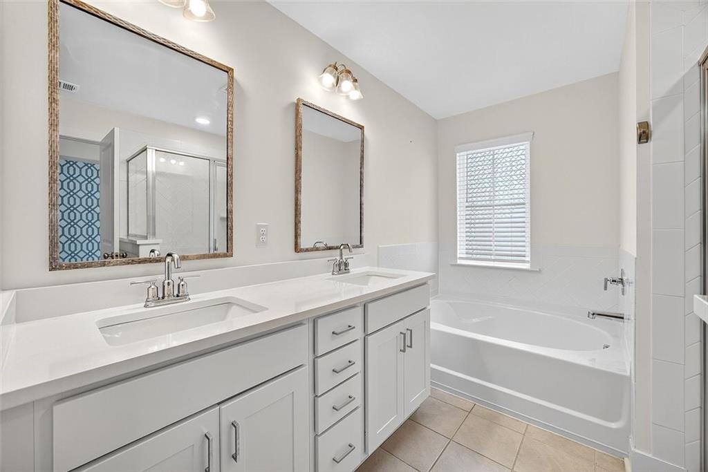 114 AUBURN VALLEY Way