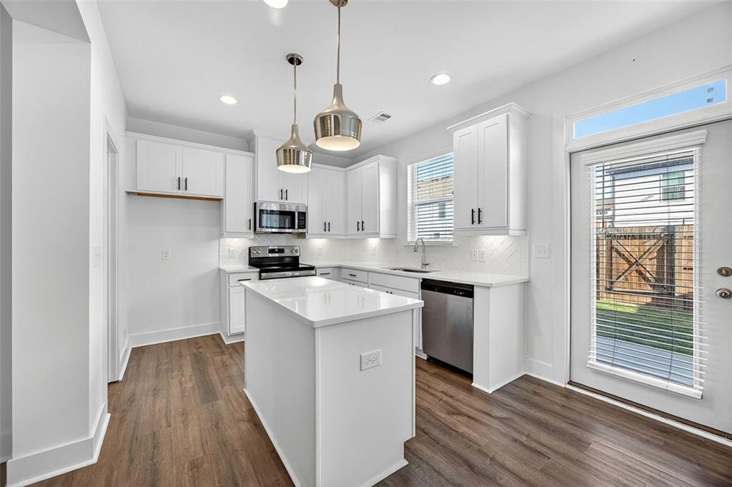 114 AUBURN VALLEY Way